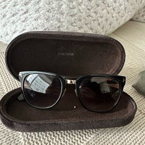 Tom Ford Sunglasses LF4125109